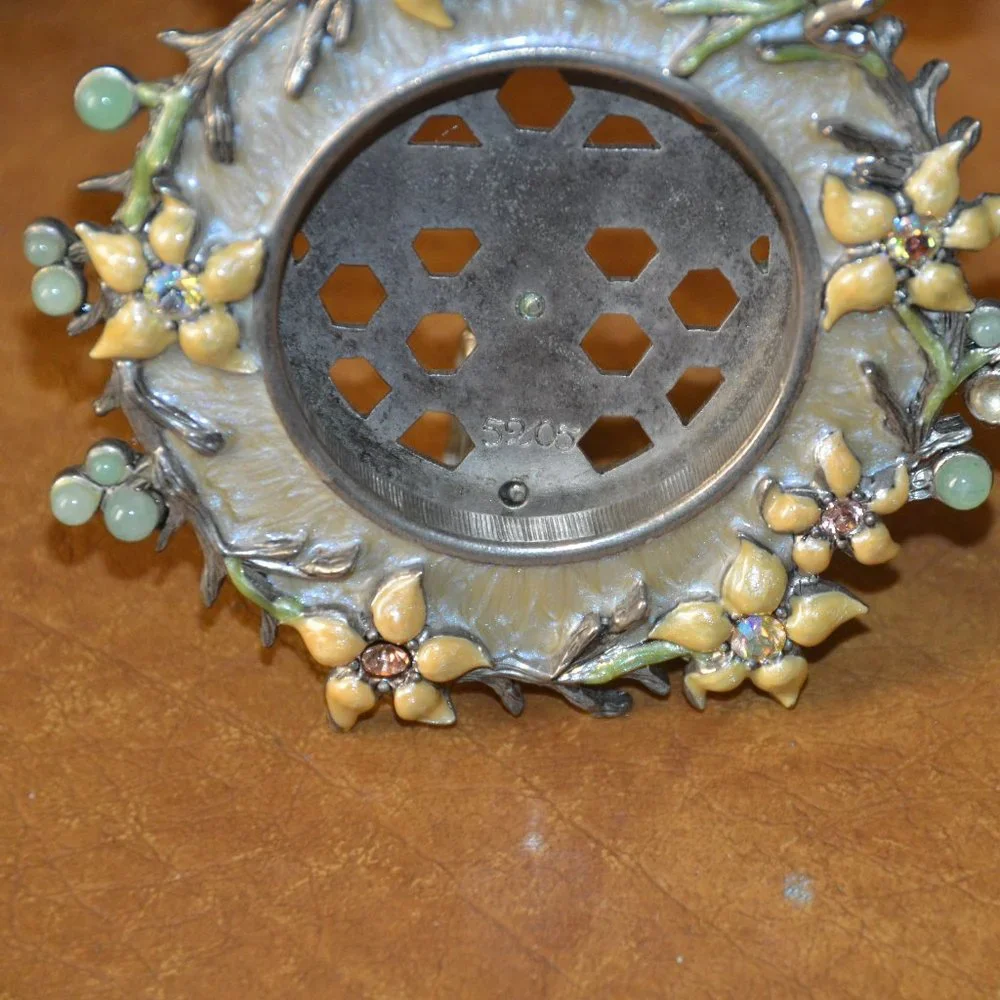 RARE NICE JAY STRONGWATER BEE LILY FLORAL CRYSTAL LEAF ALLEGRA ENAMEL BABY FRAME